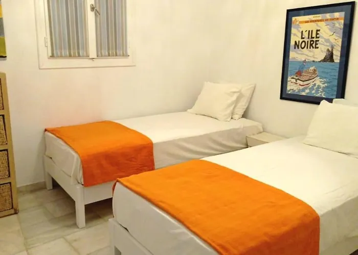 Lydia's Charming House In *