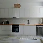 Lydia's Charming House In *